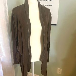 ✨SALE✨Patrice Breal cardigan excellent‎ condition